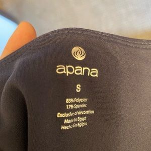 Apana leggings